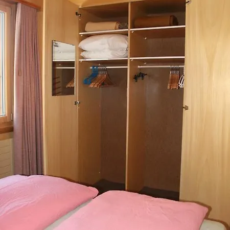 Chalet Silky