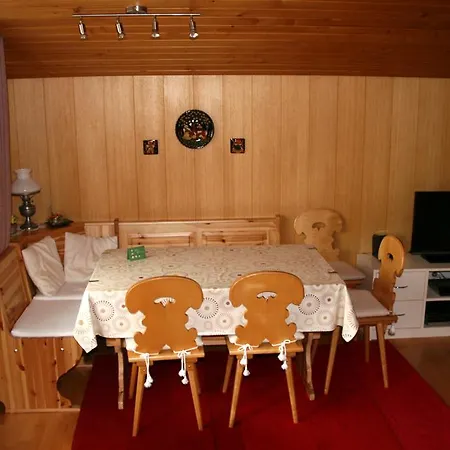 Chalet Silky
